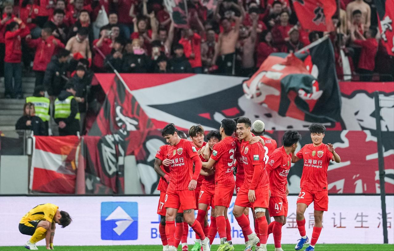 开云体育平台在哪里注册-中超历史第4！场均超3万，泰山主场45069人居首，3场破4万